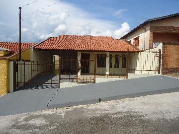 Alugar Casas / Padrão em São José do Rio Pardo. apenas R$ 1.680,00