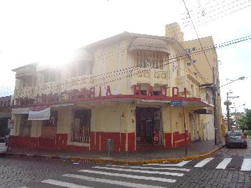 Alugar Comerciais / Salas em São José do Rio Pardo. apenas R$ 950,00