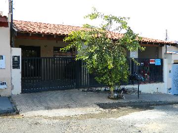 Alugar Casas / Padrão em São José do Rio Pardo. apenas R$ 285.000,00